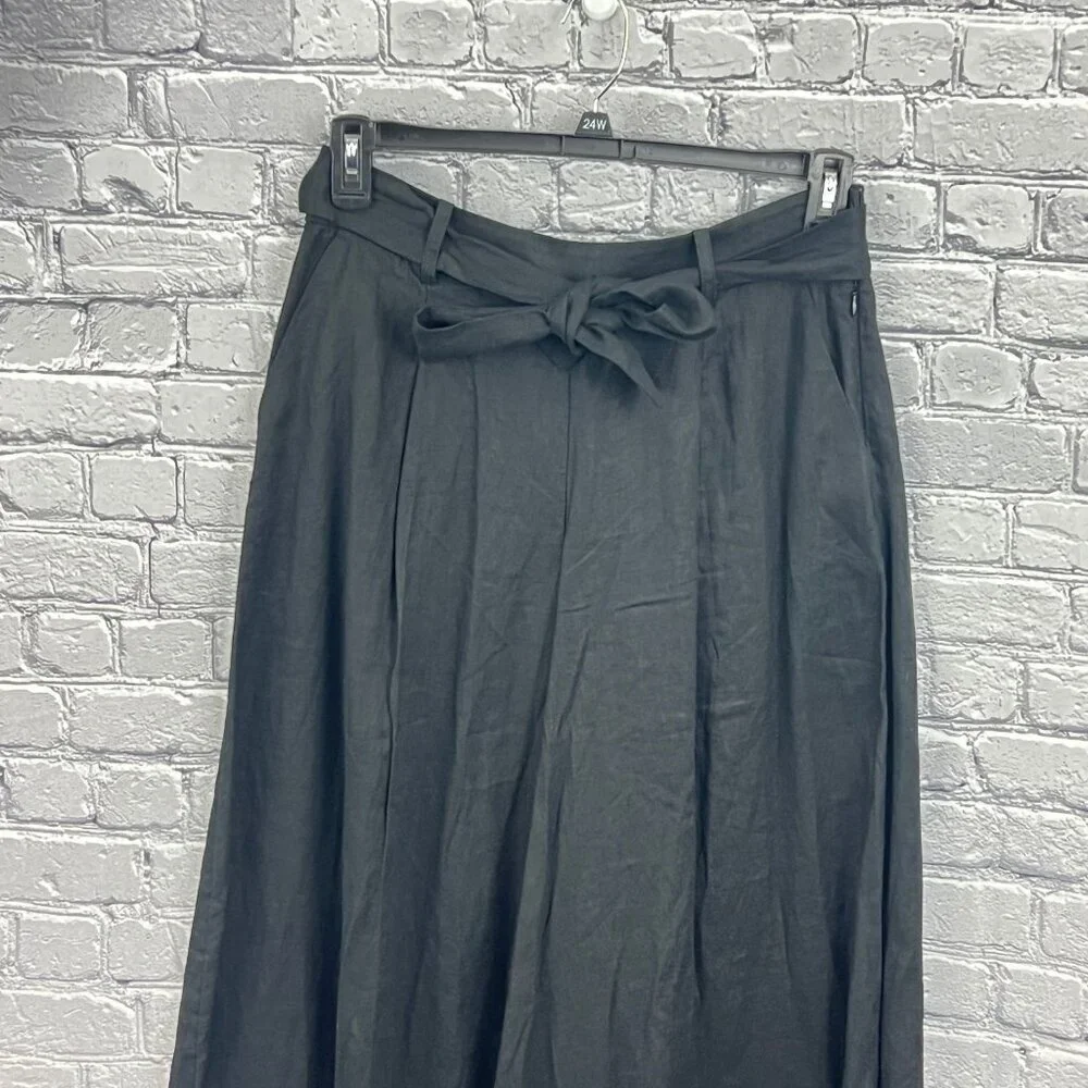 Banana Republic‎ Meridian Black  Linen Pant with Matching Top Size S 4